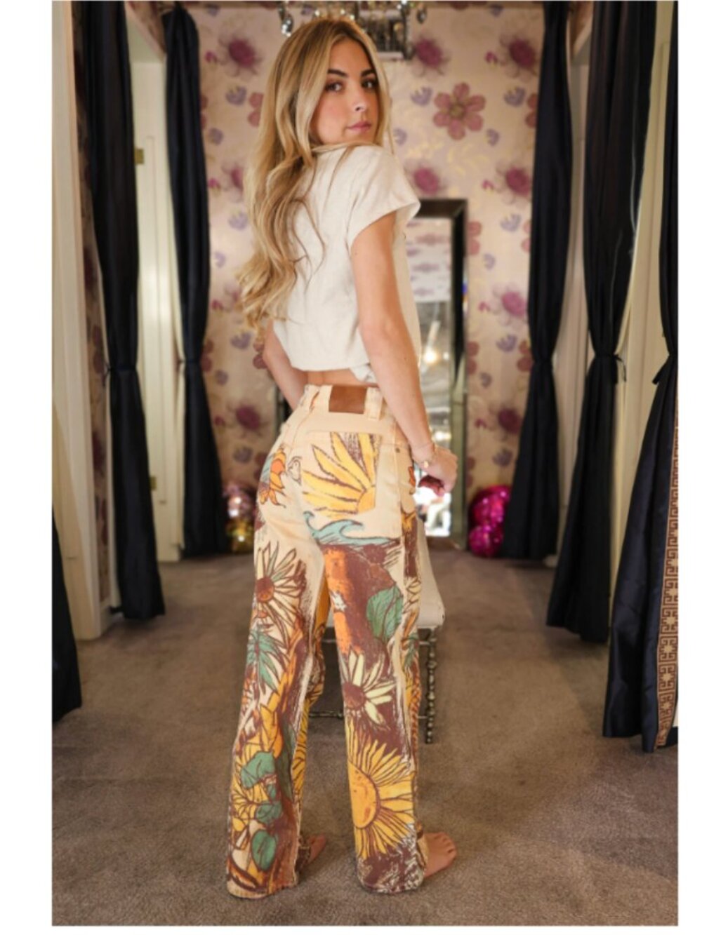 Free People We The Free Tinsley Printed Jeans “Beach Scene” - Picture 4 of 15